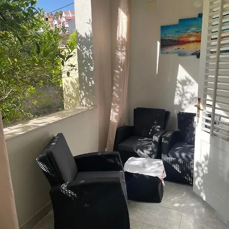 Apartmani Isabella - Ilda Radonic Jelsa  Exterior photo