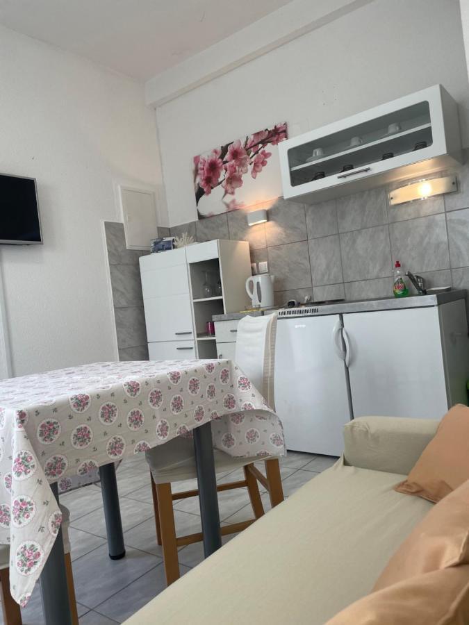Apartment Isabella - Ilda Radonic