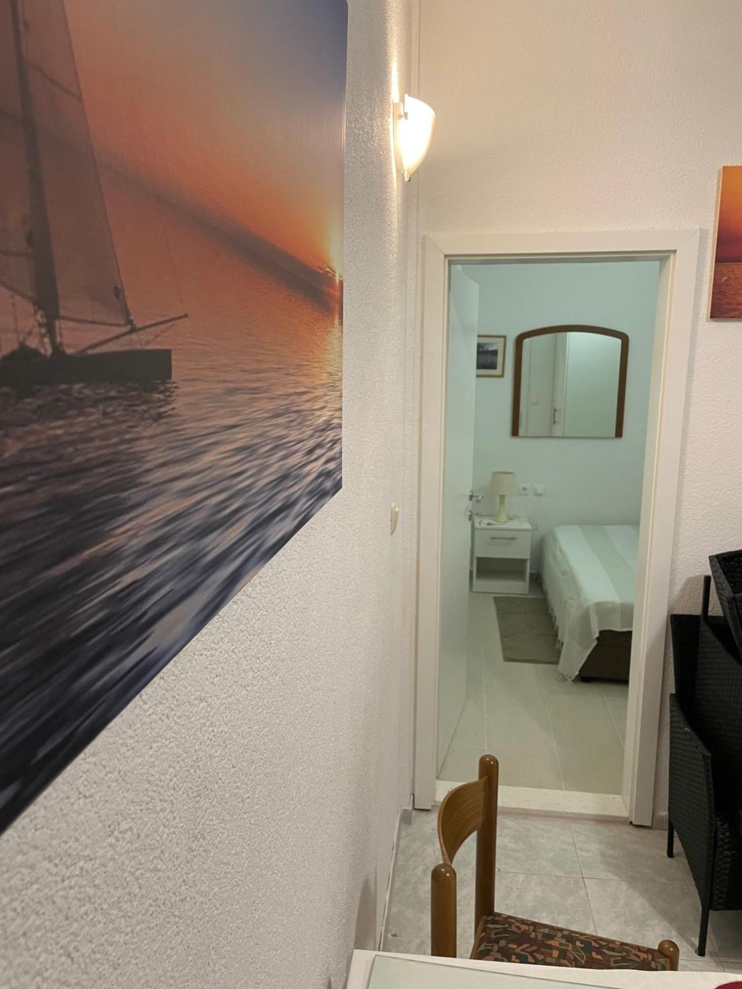 Apartment Isabella - Ilda Radonic Jelsa (Hvar)